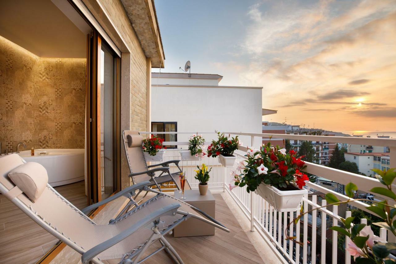 Le Muse Suite Сорренто Экстерьер фото